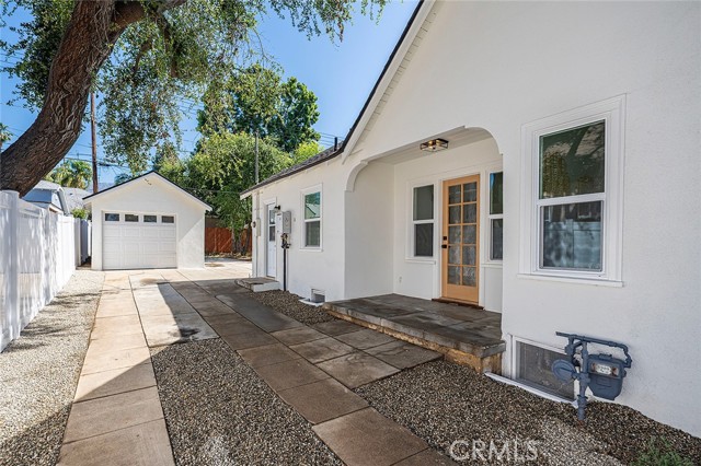 1951 Wagner Street, Pasadena CA: https://media.crmls.org/medias/0679e281-86ee-445f-a935-eb8c3d9bf071.jpg