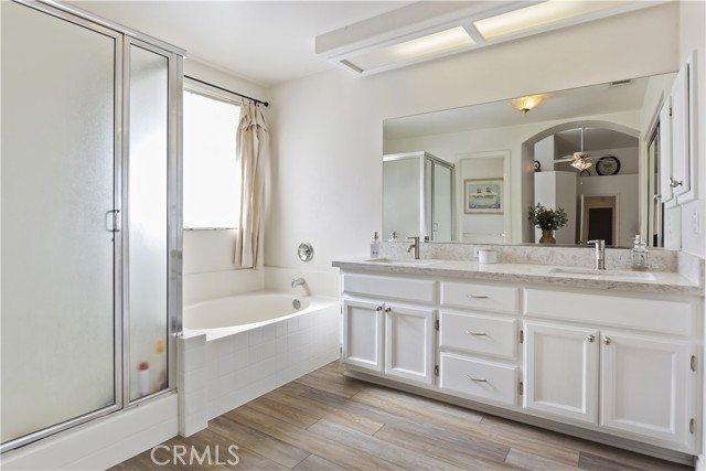 13660 SPRING VALLEY PKWY, Victorville CA: https://media.crmls.org/medias/067b4d03-d82d-47c0-9fcc-016697890413.jpg