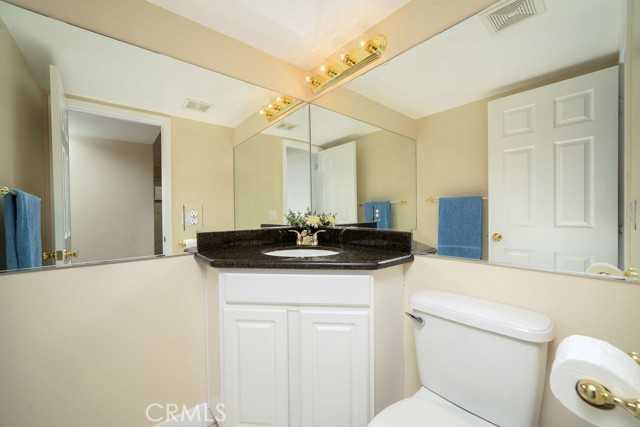 Detail Gallery Image 14 of 33 For 34 Columbus, Irvine,  CA 92620 - 4 Beds | 2/1 Baths
