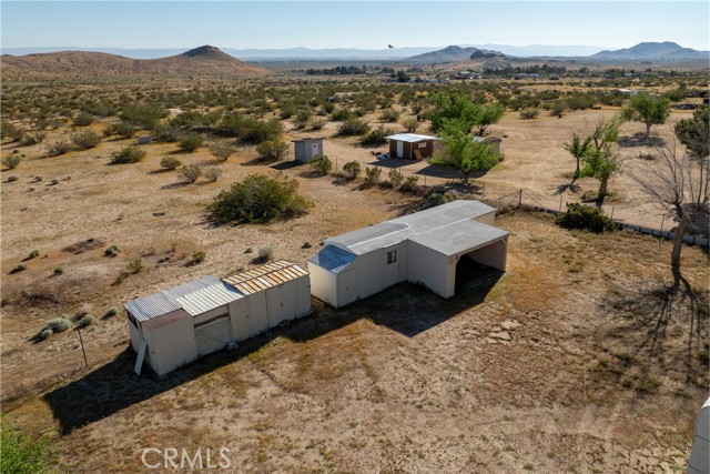 Detail Gallery Image 24 of 35 For 3322 Dawn, Rosamond,  CA 93560 - 4 Beds | 1/2 Baths