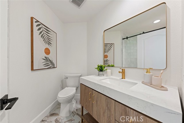 Detail Gallery Image 29 of 47 For 910 S Barton Ct, Anaheim,  CA 92808 - 4 Beds | 4/1 Baths