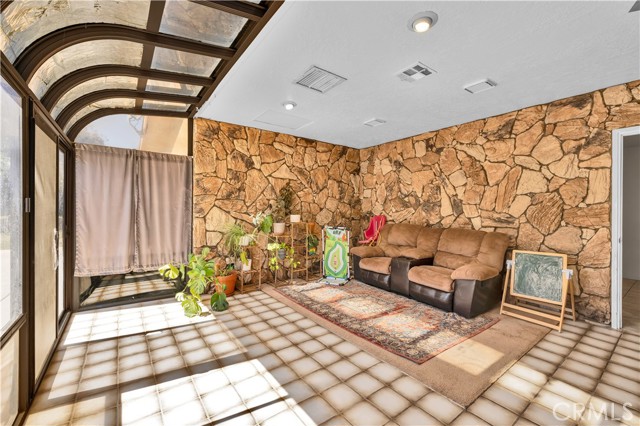 Detail Gallery Image 27 of 45 For 56527 El Dorado Dr, Yucca Valley,  CA 92284 - 4 Beds | 2/1 Baths