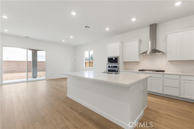 Detail Gallery Image 5 of 15 For 7367 Octave, Sacramento,  CA 95829 - 3 Beds | 2 Baths