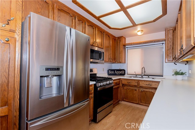 Detail Gallery Image 9 of 45 For 11043 Rome Beauty Dr, California City,  CA 93505 - 3 Beds | 2 Baths