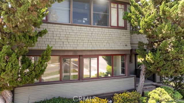 Detail Gallery Image 34 of 61 For 325 S Los Robles Ave, Pasadena,  CA 91101 - – Beds | – Baths