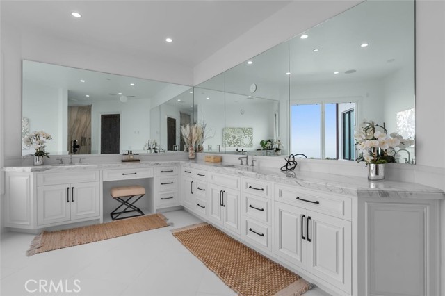 Detail Gallery Image 28 of 72 For 32042 Isthmus View Dr, Rancho Palos Verdes,  CA 90275 - 6 Beds | 6/2 Baths