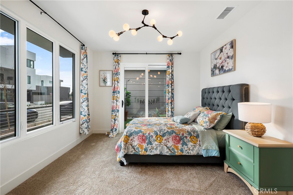 MLS #OC25271092 image #5