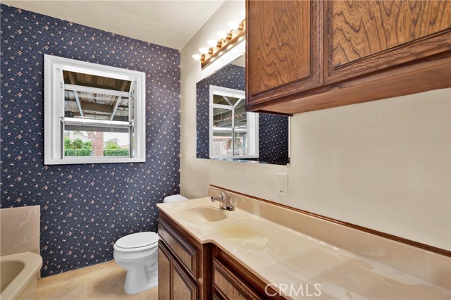 Detail Gallery Image 22 of 54 For 3903 Ashworth St, Lakewood,  CA 90712 - 3 Beds | 1 Baths