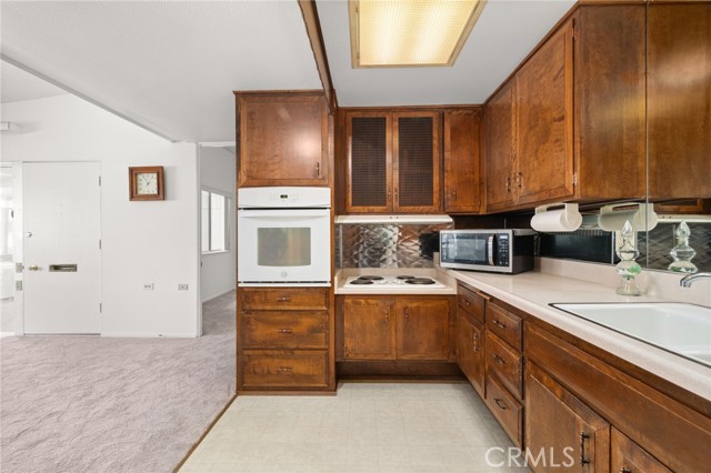 Detail Gallery Image 18 of 22 For 13641 Alderwood M3 # 35-J Ln, Seal Beach,  CA 90740 - 2 Beds | 1 Baths