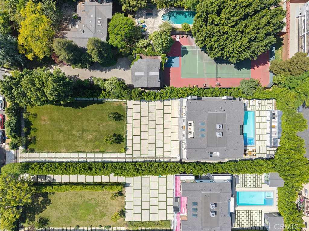 https://media.crmls.org/medias/06820b42-298c-4332-9d82-10625dfa7a21.jpg?preset=X-Large