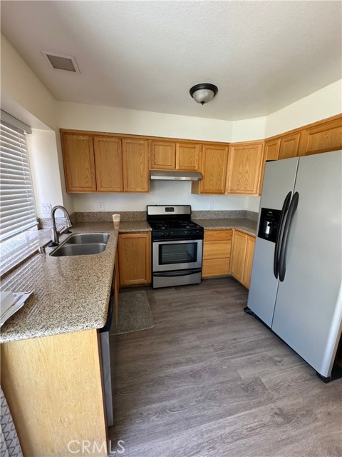 Detail Gallery Image 14 of 18 For 137 Elmtree Dr, Perris,  CA 92571 - 3 Beds | 2/1 Baths