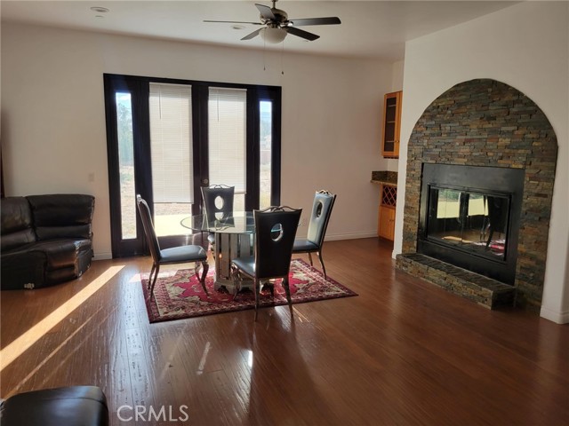 Detail Gallery Image 5 of 25 For 3110 W Avenue M15, Lancaster,  CA 93536 - 7 Beds | 4 Baths