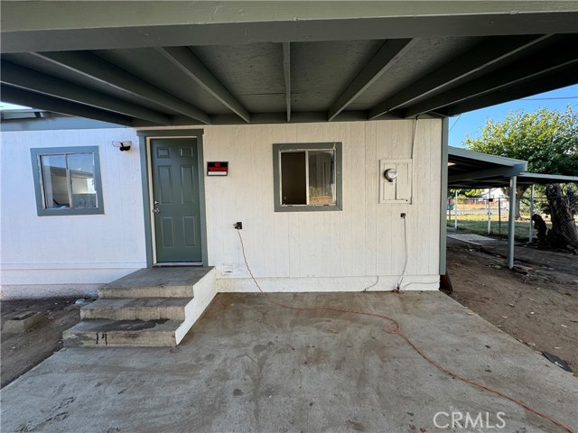 Detail Gallery Image 3 of 10 For 606 Sharon Pl, Bakersfield,  CA 93308 - 2 Beds | 1 Baths