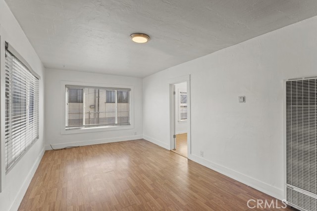 Detail Gallery Image 12 of 28 For 224 W 14th St, Long Beach,  CA 90813 - 4 Beds | 2 Baths