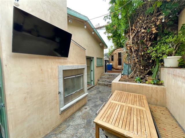 Detail Gallery Image 14 of 16 For 534 Gravely Ct, Hermosa Beach,  CA 90254 - 3 Beds | 2 Baths