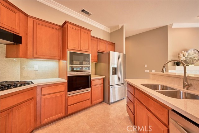 Detail Gallery Image 15 of 75 For 1663 Candlewood Dr, Upland,  CA 91784 - 3 Beds | 2/1 Baths