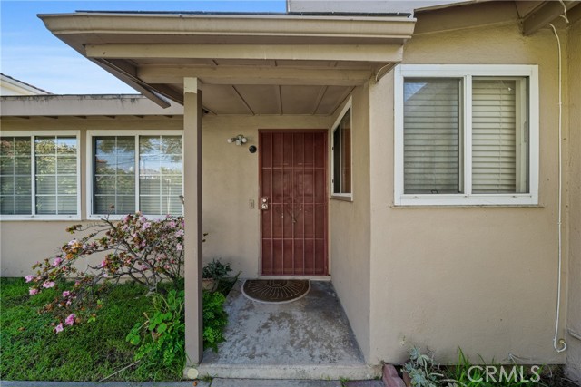 Detail Gallery Image 1 of 1 For 281 E 16th St, Costa Mesa,  CA 92627 - 4 Beds | 2 Baths