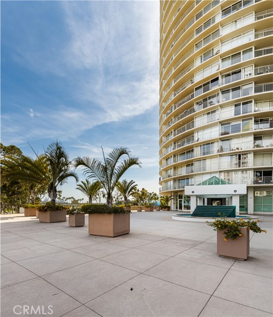 700 East Ocean, 706 photo 11