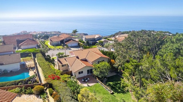 30845 Via La Cresta, Rancho Palos Verdes, California 90275, 5 Bedrooms Bedrooms, ,2 BathroomsBathrooms,Residential,Sold,Via La Cresta,SB22228320