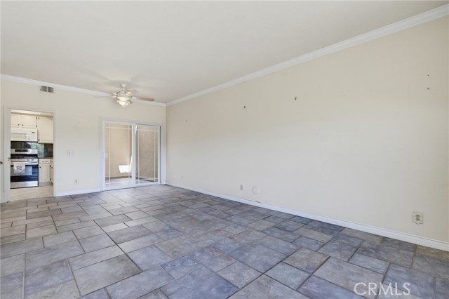334 Country Club, C photo 8