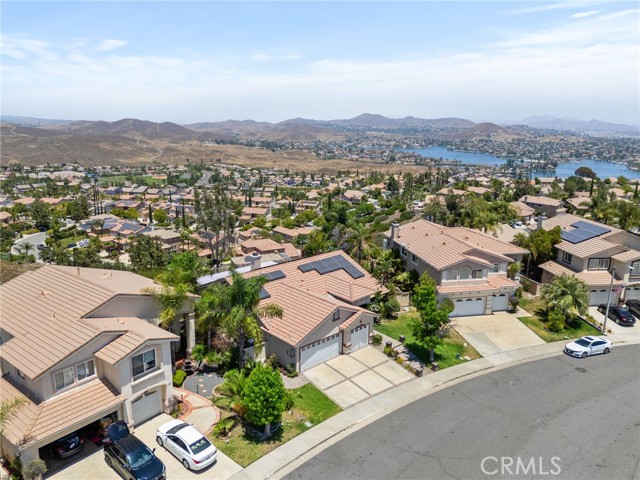 Image 2 for 19 Corte Montena, Lake Elsinore, CA 92532