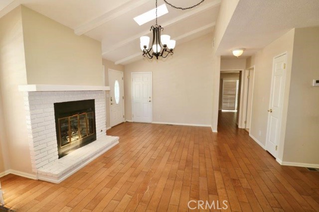 property-img