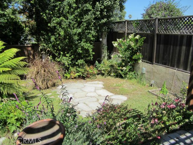 519 Francisca Avenue, Redondo Beach, California 90277, 3 Bedrooms Bedrooms, ,2 BathroomsBathrooms,Residential,Sold,Francisca,V12068332