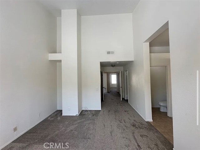 25524 #D Schubert Circle, Stevenson Ranch CA: https://media.crmls.org/medias/068b4a17-9754-433f-84b6-b60dda3f4546.jpg