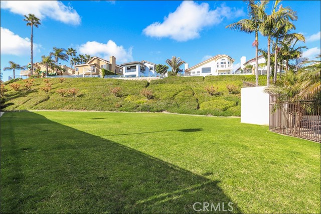 23962 Lanteen Circle, Laguna Niguel CA: https://media.crmls.org/medias/068b5f33-8025-4593-84b3-b7ef24e93ca4.jpg