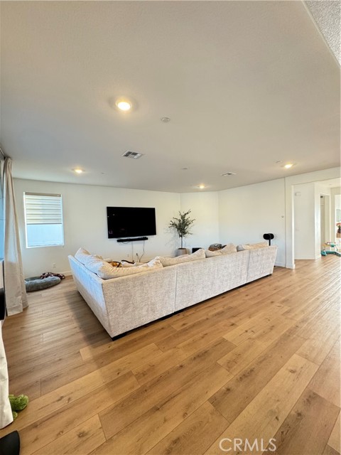 30560 Cherry Birch, Menifee CA: https://media.crmls.org/medias/068b6d0c-de98-478b-844d-5b252c48de98.jpg
