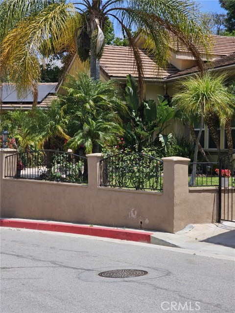 3946 Knobhill Drive, Sherman Oaks CA: https://media.crmls.org/medias/068c007d-4665-472e-85a3-0c88e6e948f1.jpg