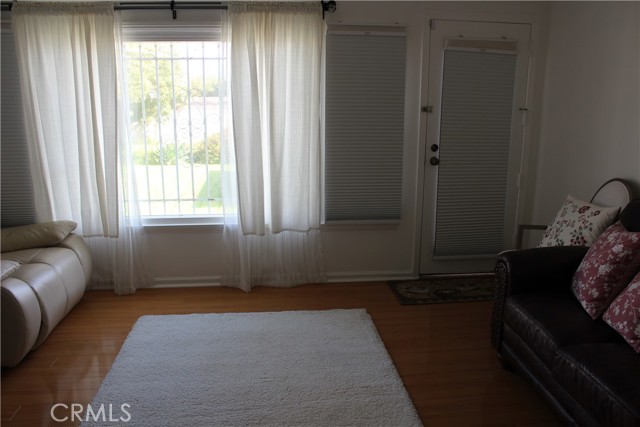 Detail Gallery Image 19 of 43 For 9812 S Denker, Los Angeles,  CA 90047 - 2 Beds | 1 Baths