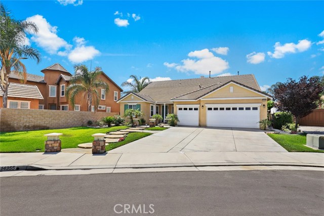 14355 Corbin Dr, Eastvale, CA 92880