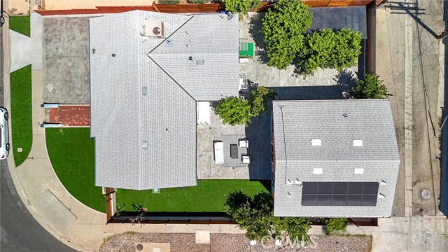 17660 Martha Street, Encino CA: https://media.crmls.org/medias/068d105b-b9af-42fb-a2e6-b591736eb77f.jpg