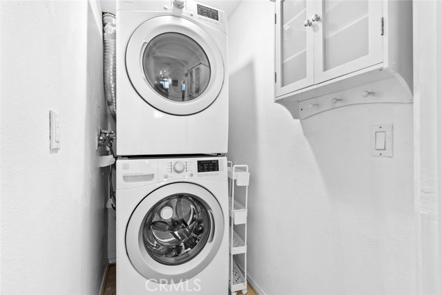 Detail Gallery Image 15 of 54 For Address Is Not Disclosed,  Glendale,  CA 91203 - 3 Beds | 3 Baths