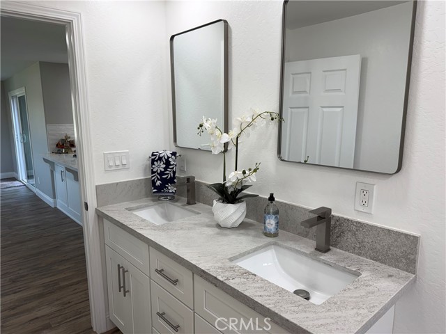 Detail Gallery Image 21 of 54 For 24323 Avenue 324, –,  CA 93286 - 3 Beds | 2 Baths