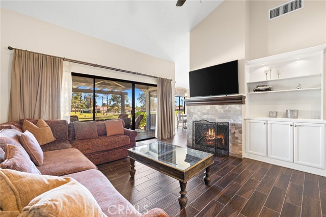 Detail Gallery Image 12 of 50 For 41390 Kansas, Palm Desert,  CA 92211 - 2 Beds | 2 Baths