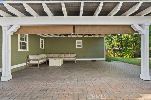 Detail Gallery Image 27 of 33 For 5752 Calhoun Ave, Sherman Oaks,  CA 91401 - 3 Beds | 2 Baths