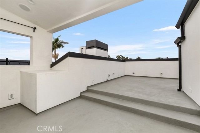 Detail Gallery Image 40 of 44 For 508 Marigold, Corona Del Mar,  CA 92625 - 4 Beds | 4/1 Baths