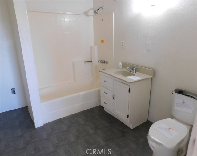 Detail Gallery Image 14 of 24 For 4510 Avenida La Candela, Joshua Tree,  CA 92252 - 2 Beds | 1/1 Baths