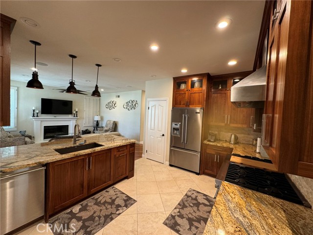 6 Lakeridge, Rancho Santa Margarita CA: https://media.crmls.org/medias/068f6caf-3174-4723-8f6f-752473d35800.jpg