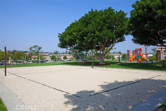 Detail Gallery Image 41 of 43 For 19 Tennessee, Irvine,  CA 92606 - 4 Beds | 2/1 Baths