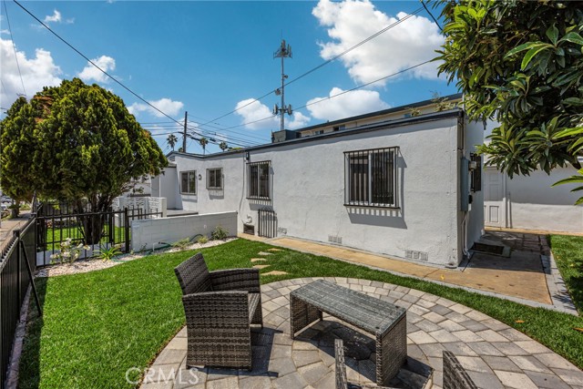 Detail Gallery Image 32 of 39 For 1521 N Normandie Ave, Los Angeles,  CA 90027 - 3 Beds | 2 Baths