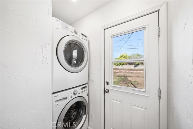 Detail Gallery Image 11 of 29 For 1180 E 34th, San Bernardino,  CA 92404 - 3 Beds | 2 Baths