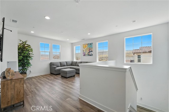 3969 Eliopulos Ranch Drive, Palmdale CA: https://media.crmls.org/medias/0691ba70-54f7-4237-8ed4-1939e043eda3.jpg
