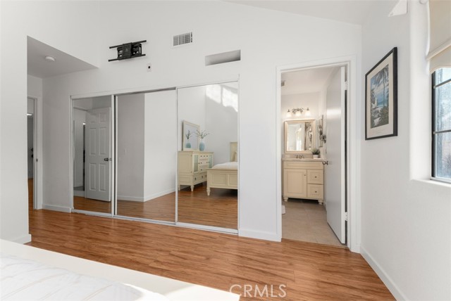 Detail Gallery Image 14 of 35 For 692 N Rancho Santiago Blvd, Orange,  CA 92869 - 5 Beds | 4 Baths