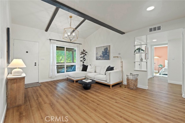 Front Image Thumbnail for CRPW25239195