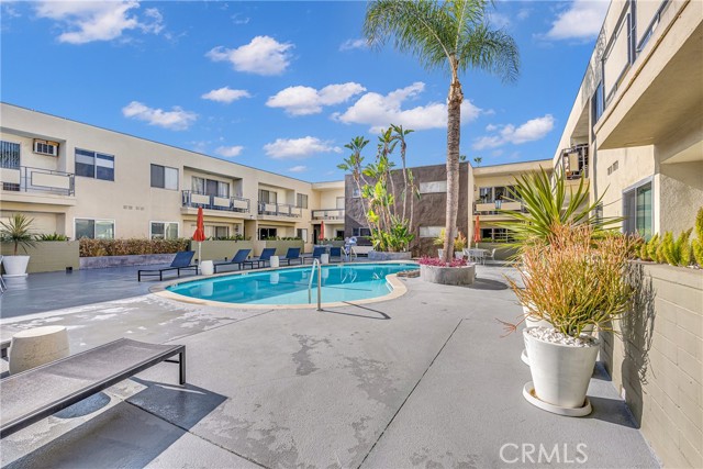 Detail Gallery Image 24 of 36 For 1233 N Laurel Ave #201,  Los Angeles,  CA 90046 - 2 Beds | 2 Baths