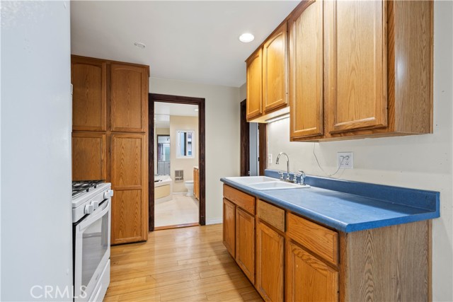 Detail Gallery Image 16 of 41 For 9417 Lomita, Rancho Cucamonga,  CA 91701 - 2 Beds | 2 Baths