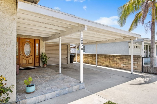 Detail Gallery Image 9 of 51 For 13828 Cowley Ave, Bellflower,  CA 90706 - 4 Beds | 2 Baths
